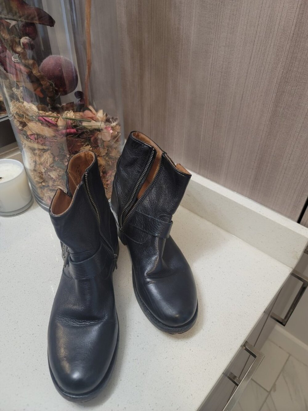 FRYE Women’s ‘Veronica Flex’ Distressed Leather Boots Antique Black Sz 9.5 B